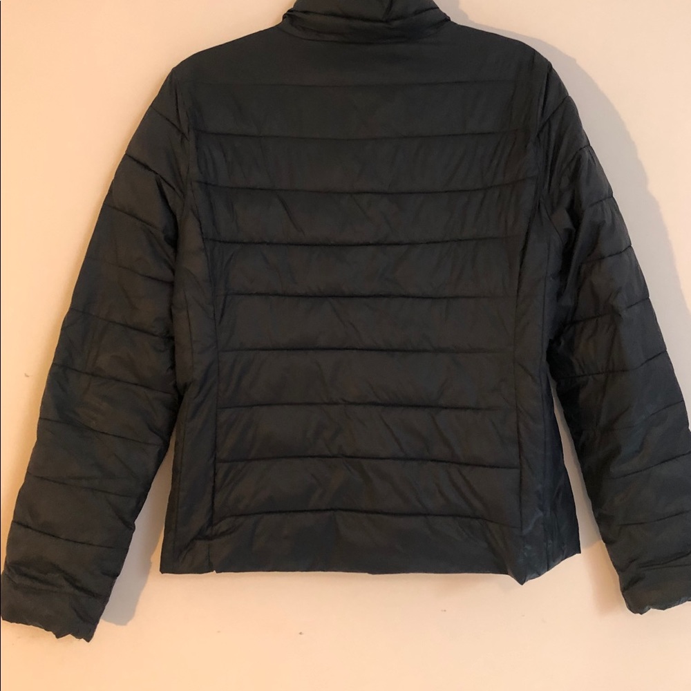 LOFT Light Puffer Jacket ⭐️ - Picture 2 of 6